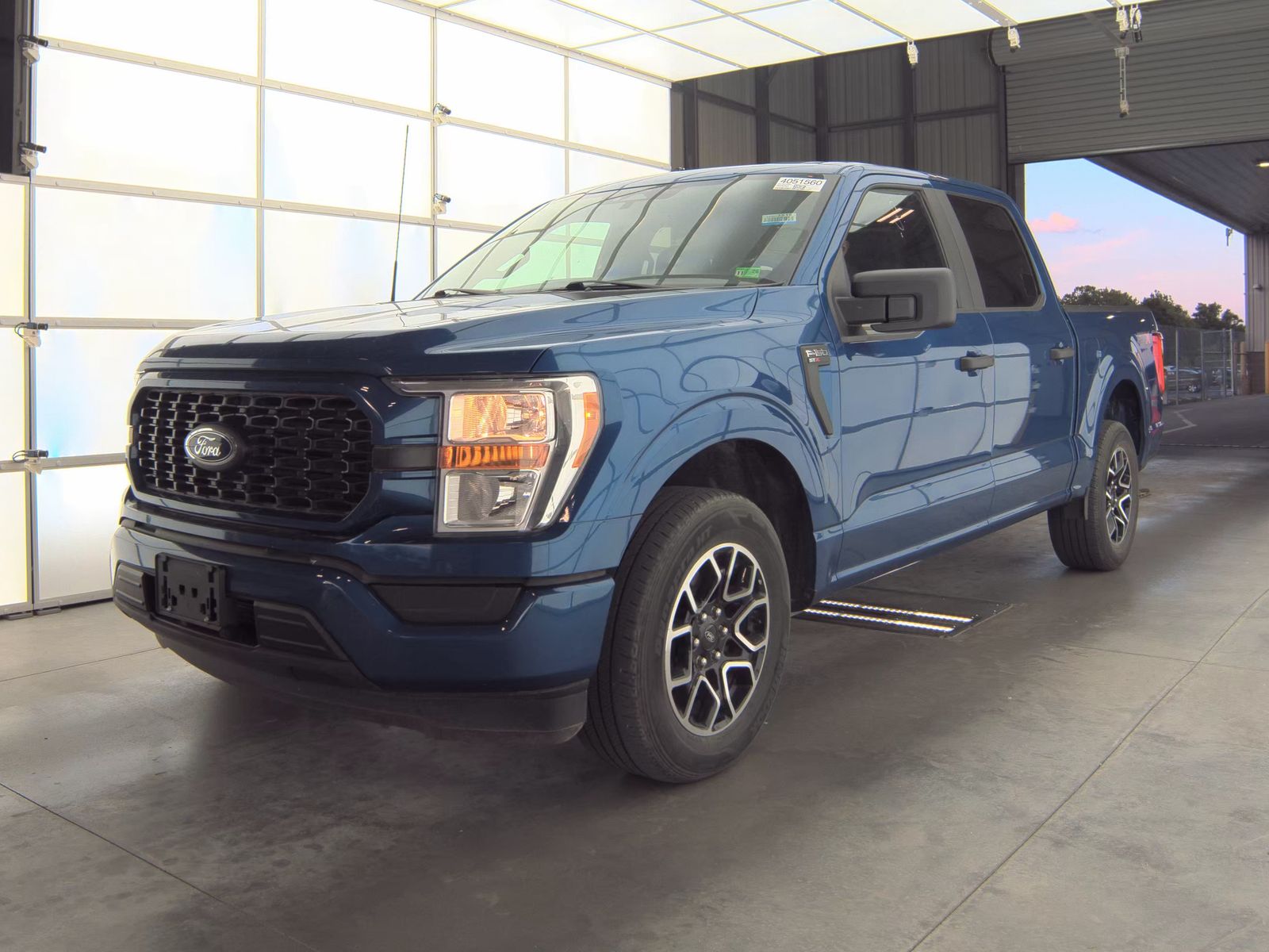 2022 Ford F-150 XL SuperCrew 5-1/2 Box's photo