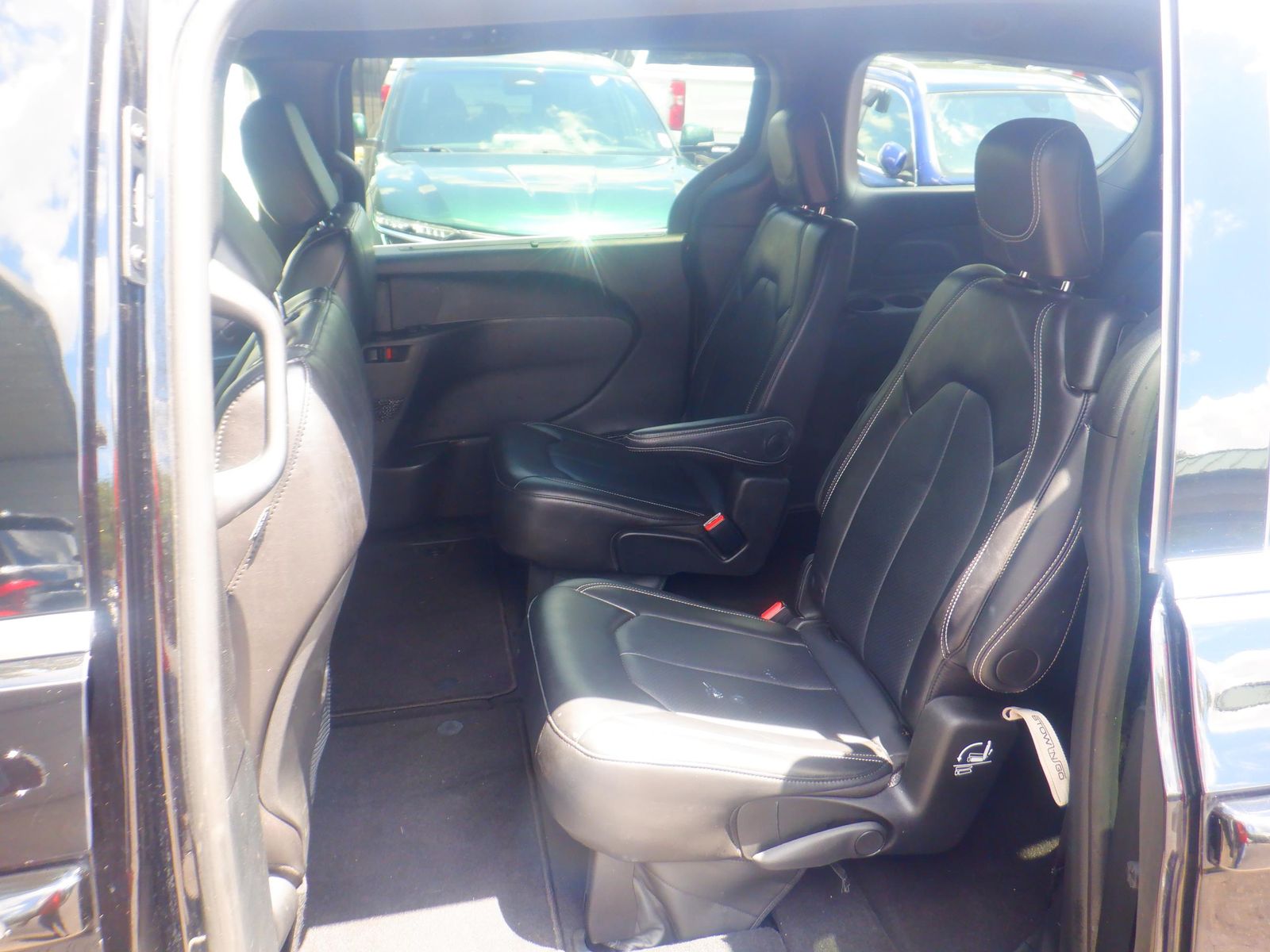 2025 Chrysler Pacifica Select FWD