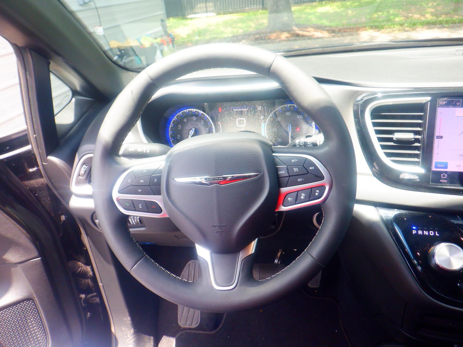 2025 Chrysler Pacifica Select FWD