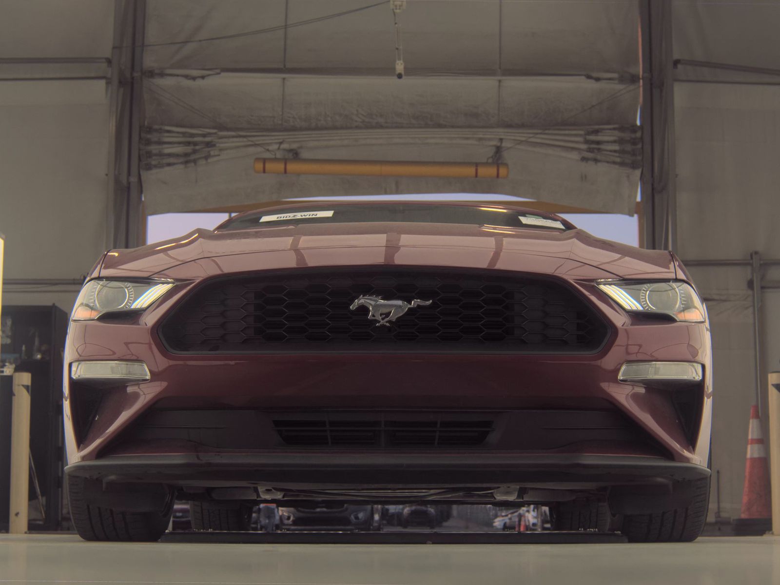 FORD MUSTANG - 4