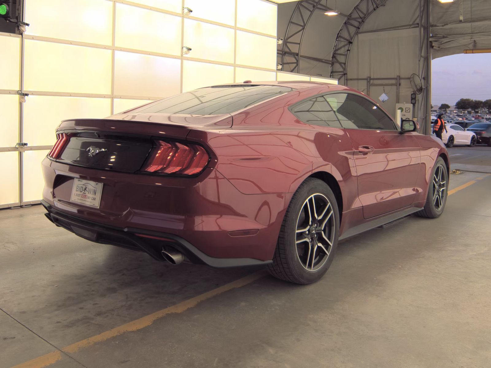 FORD MUSTANG - 6