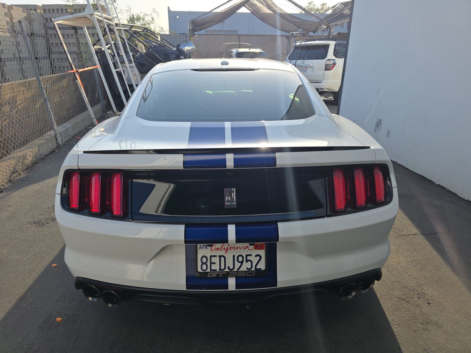 FORD MUSTANG - 6