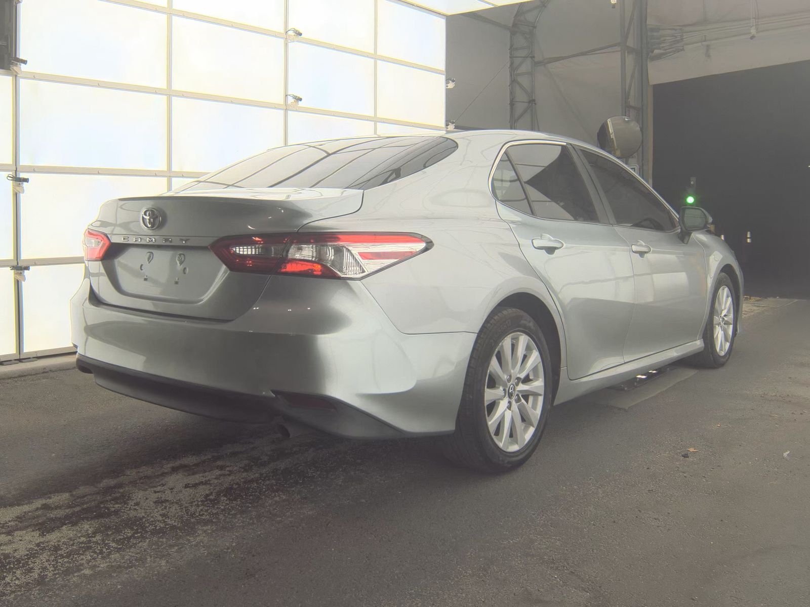TOYOTA CAMRY - 6