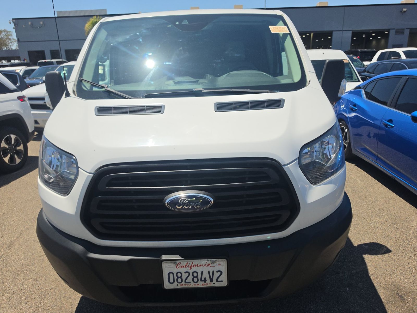FORD TRANSIT 150 - 3