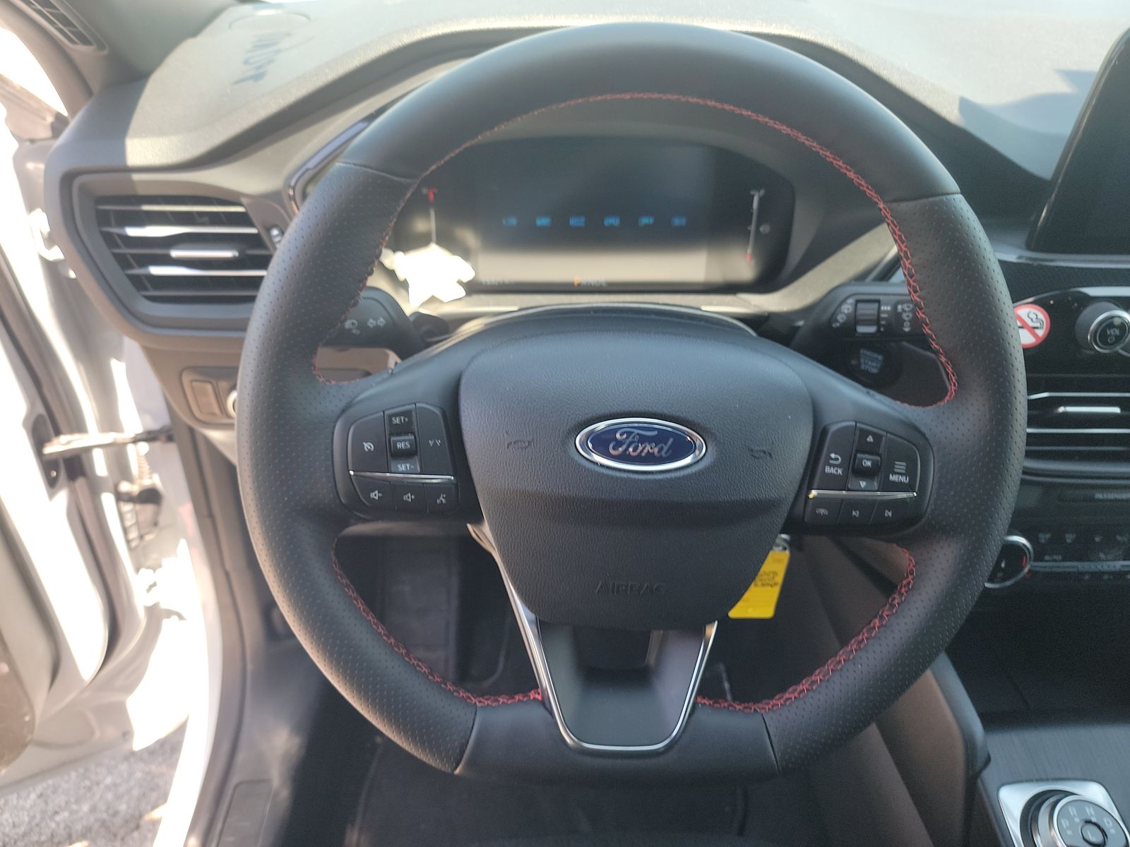 2025 Ford Escape ST-Line Select AWD