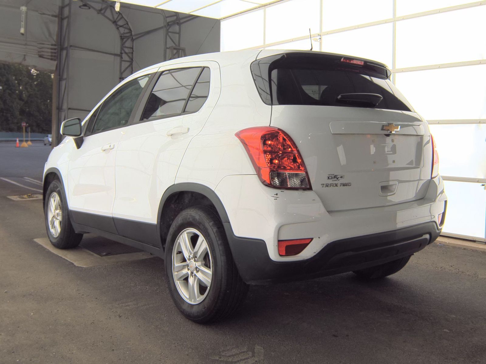 CHEVROLET TRAX - 9