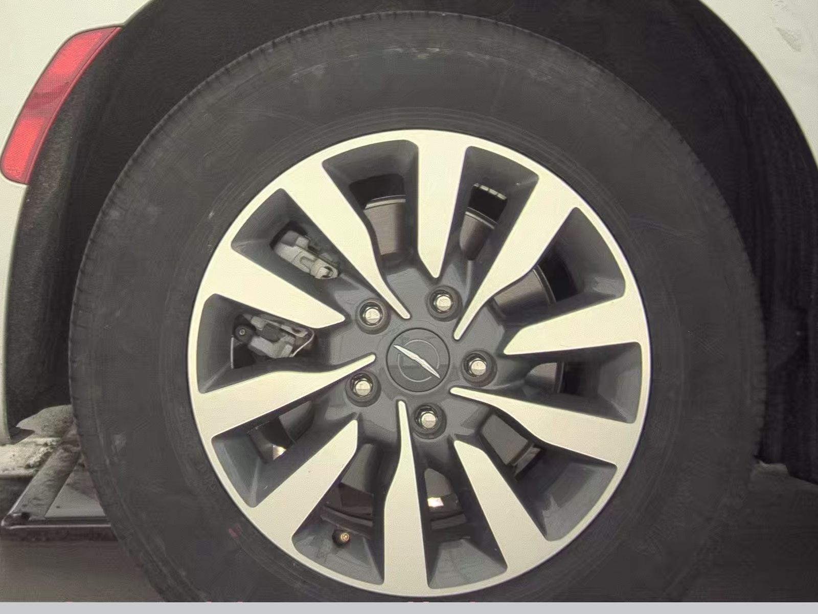 2024 Chrysler Pacifica Hybrid Select FWD