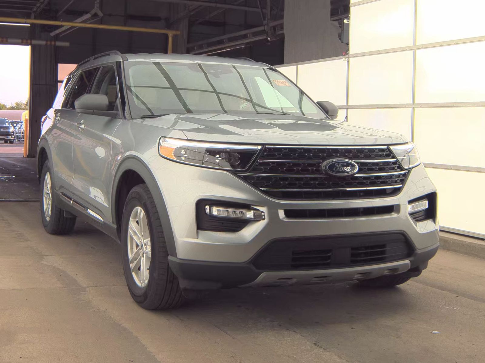 FORD EXPLORER - 5