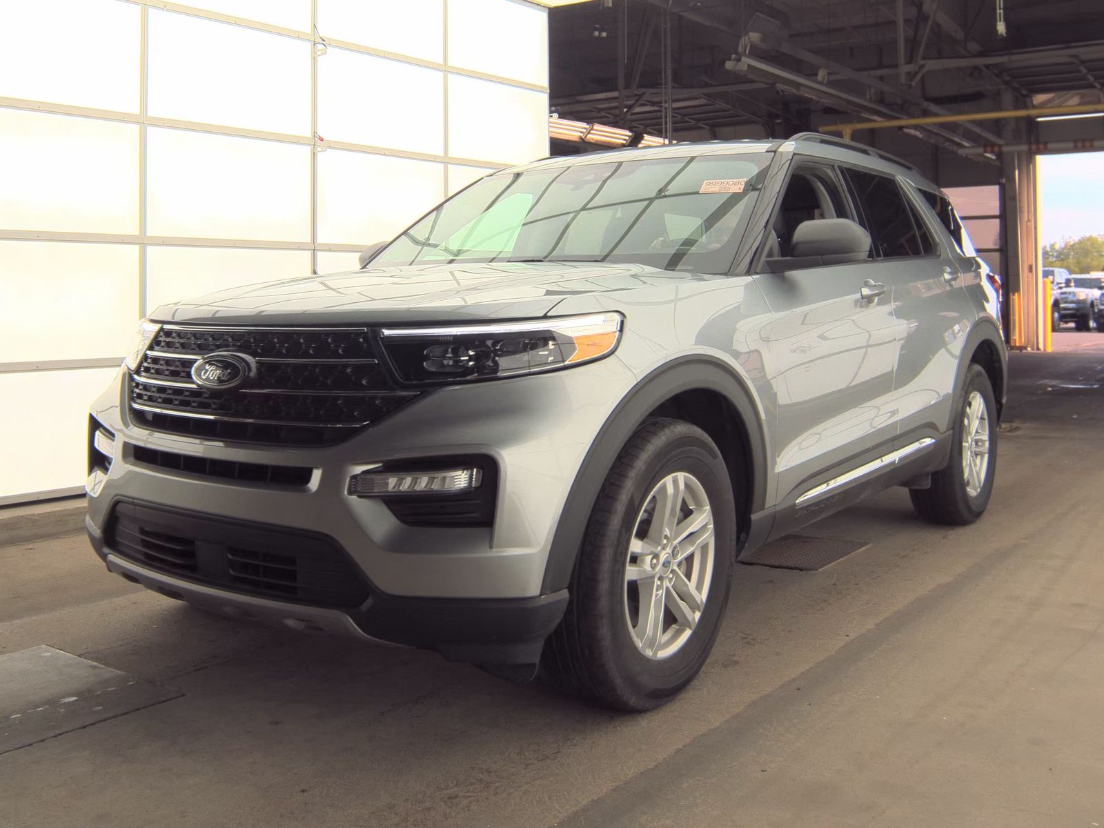 FORD EXPLORER - 1