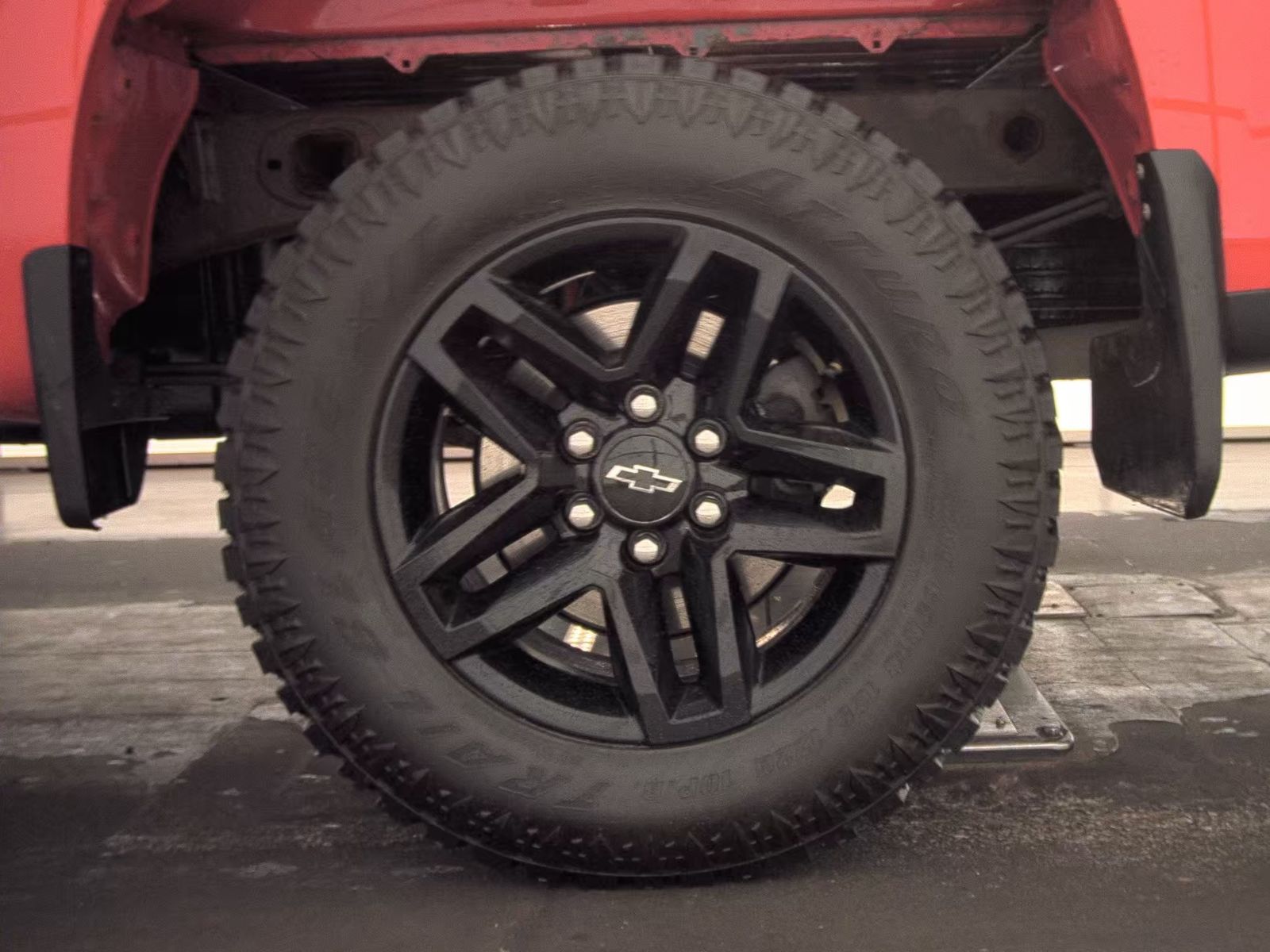 2020 Chevrolet Silverado 1500 Custom Trail Boss AWD