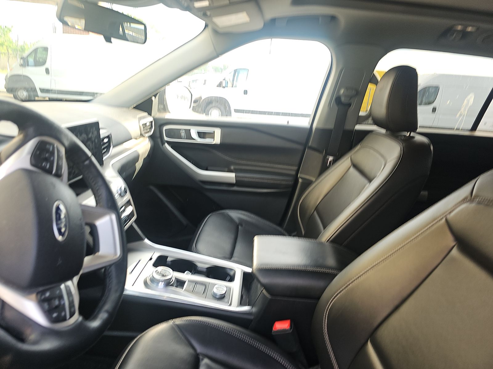 FORD EXPLORER - 8