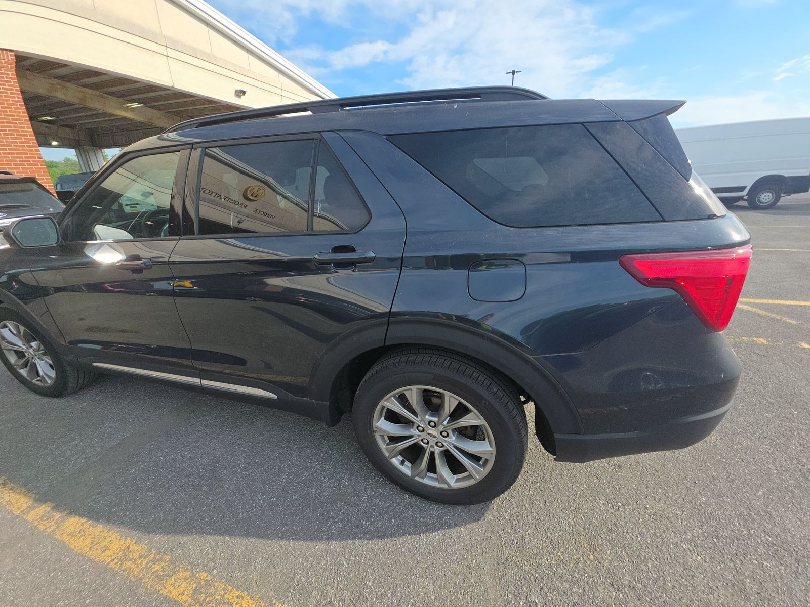 FORD EXPLORER - 7