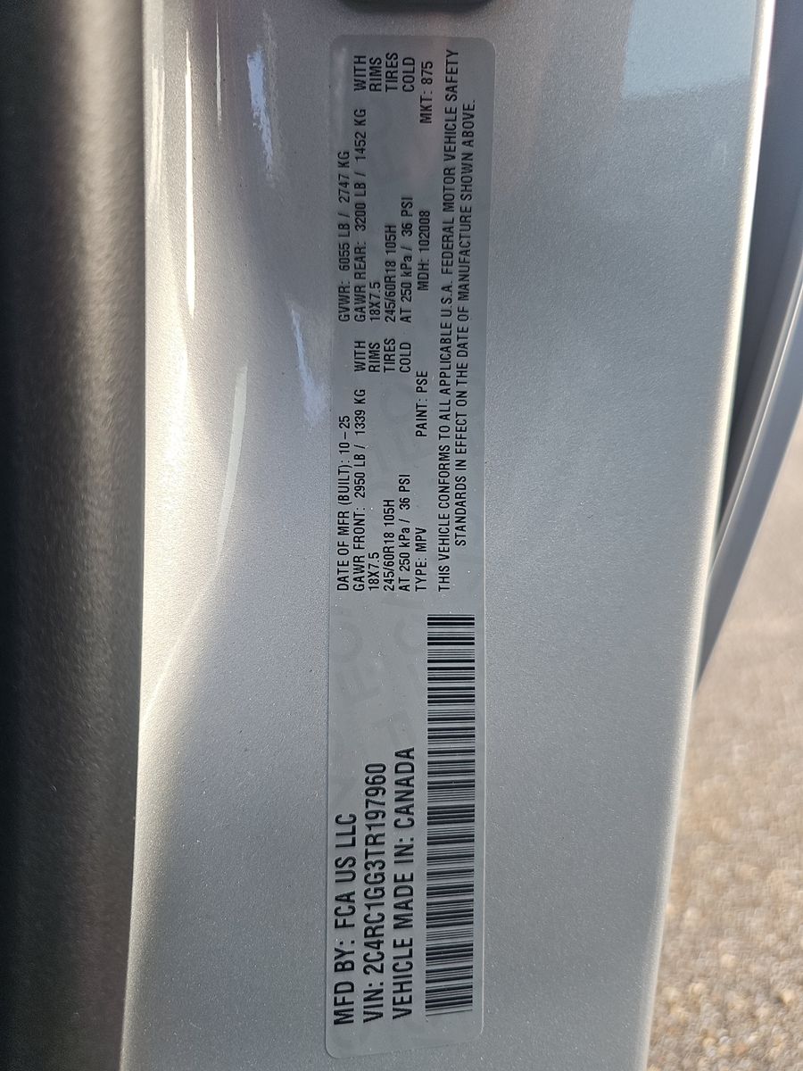 2026 Chrysler Pacifica Limited FWD
