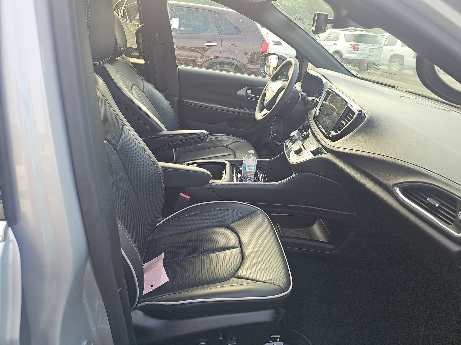 2026 Chrysler Pacifica Limited FWD