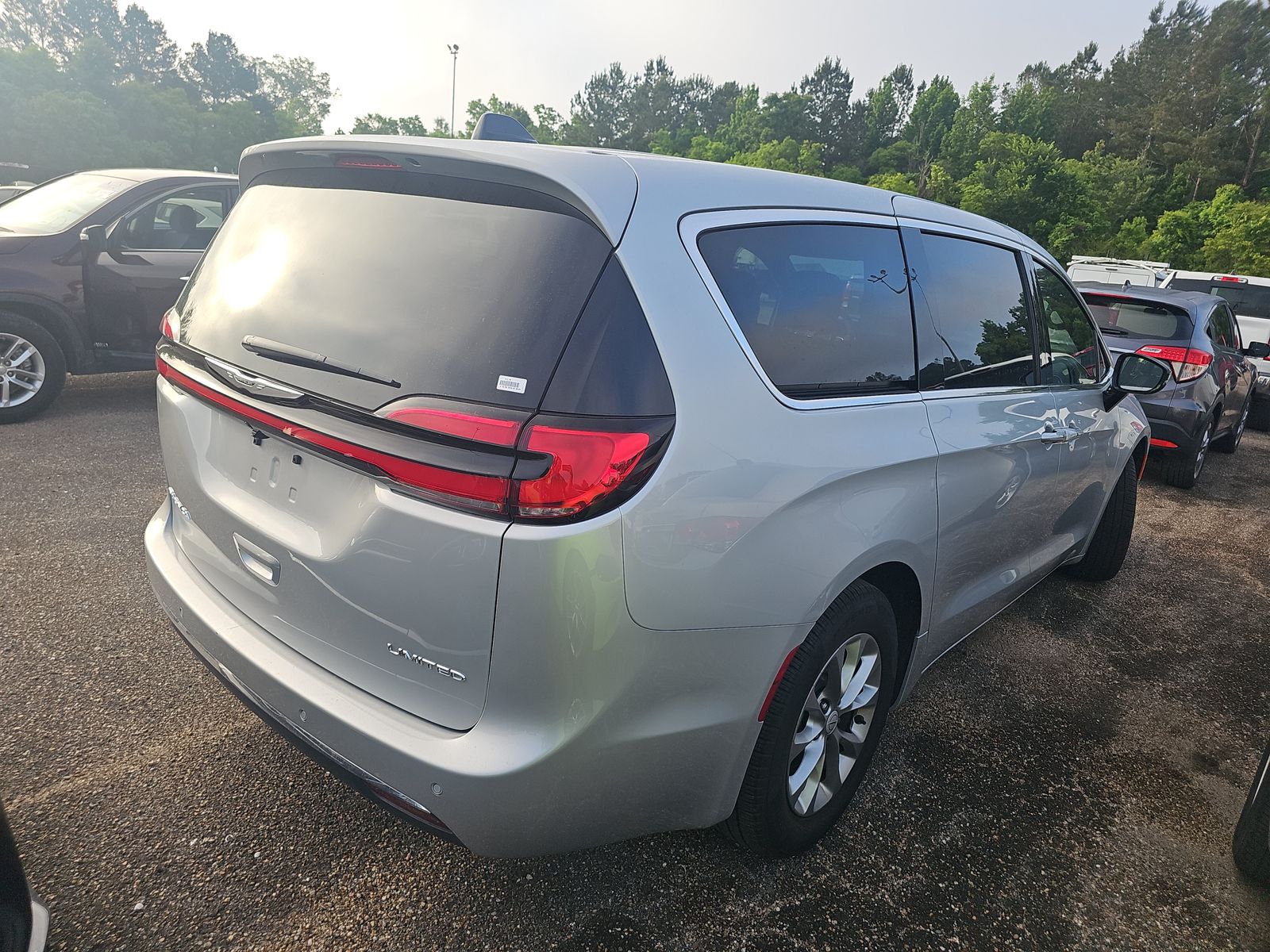2026 Chrysler Pacifica Limited FWD