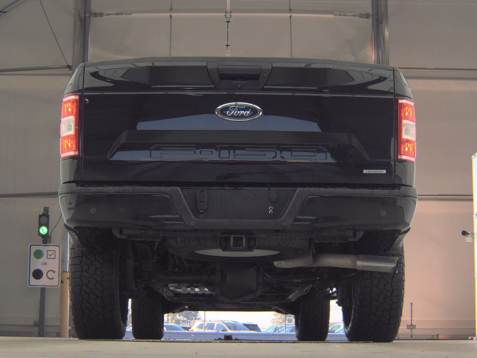 FORD F-150 - 8