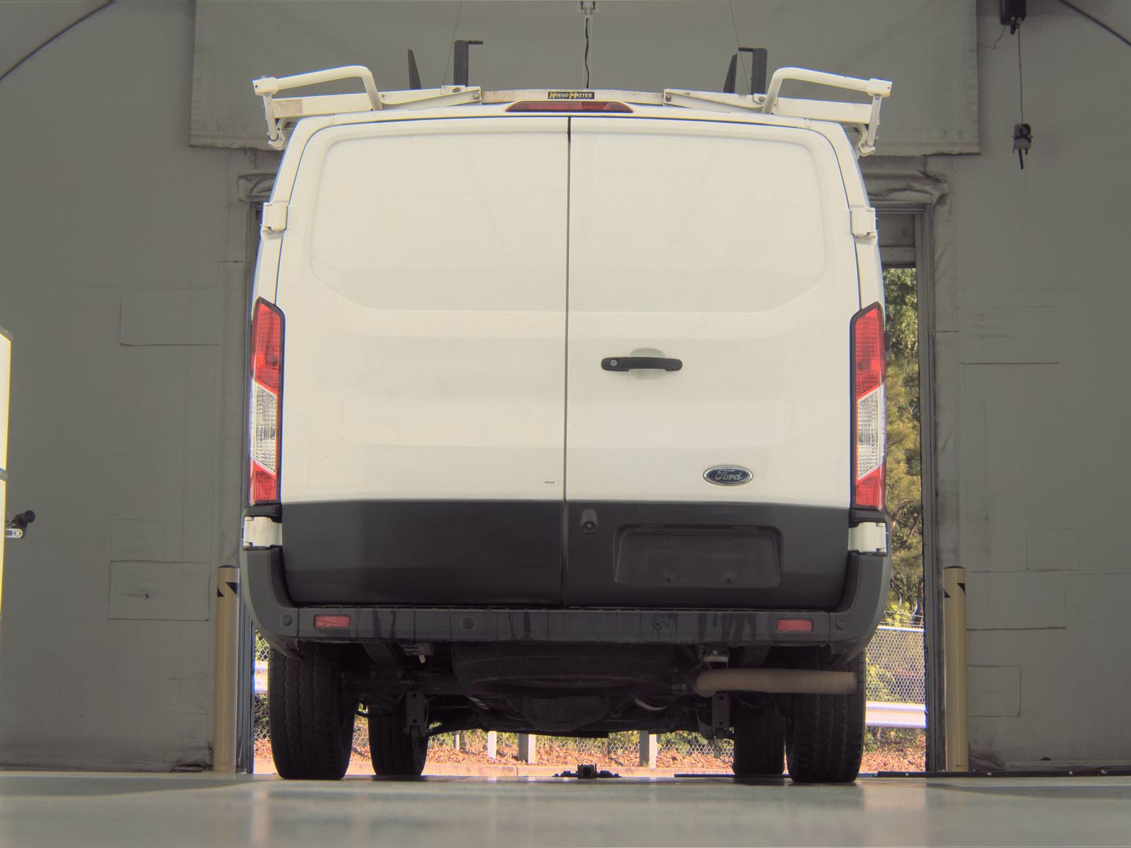 FORD TRANSIT 250 - 8