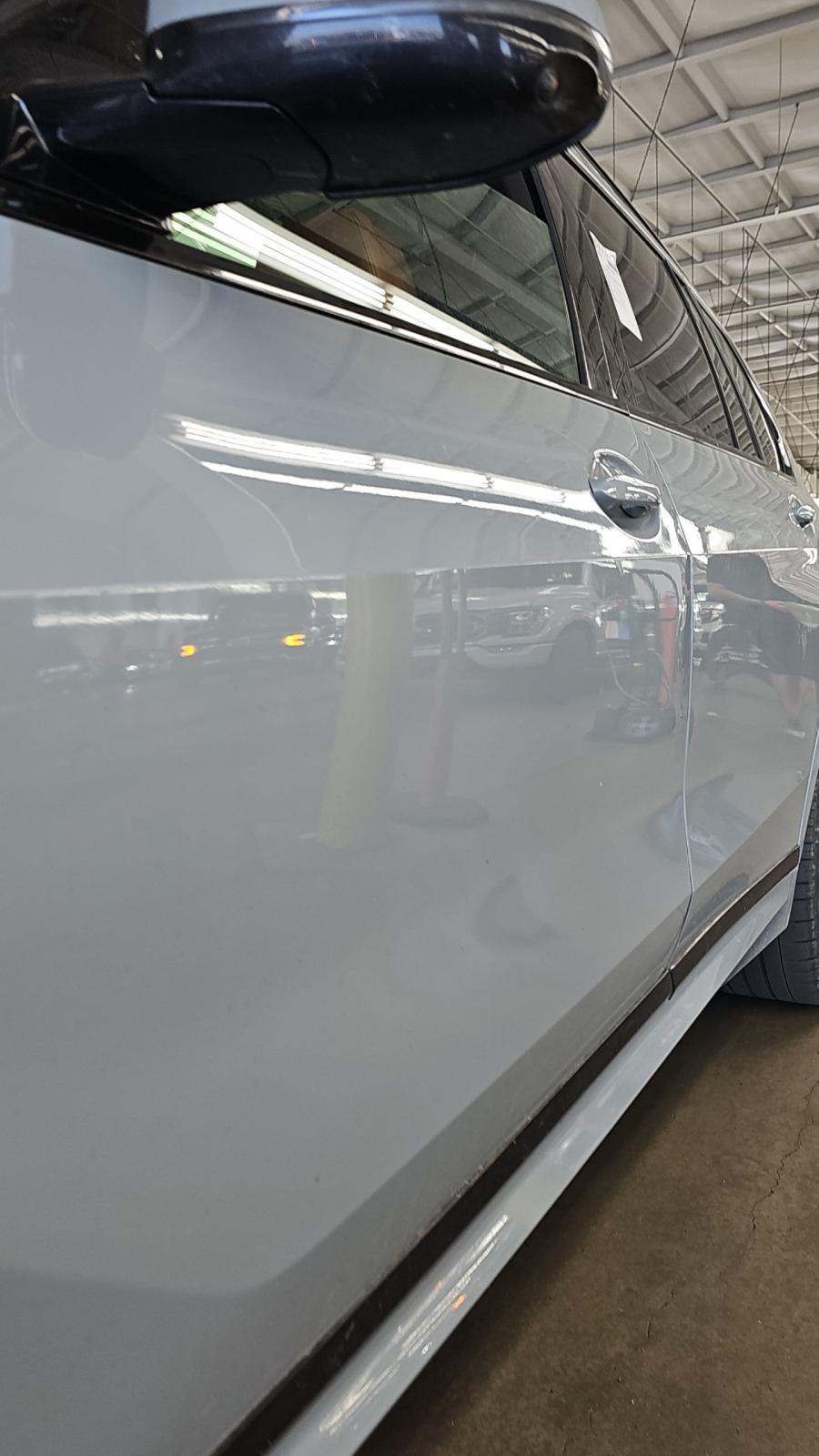2023 BMW X7 xDrive40i AWD