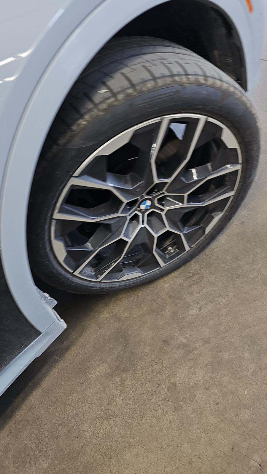 2023 BMW X7 xDrive40i AWD