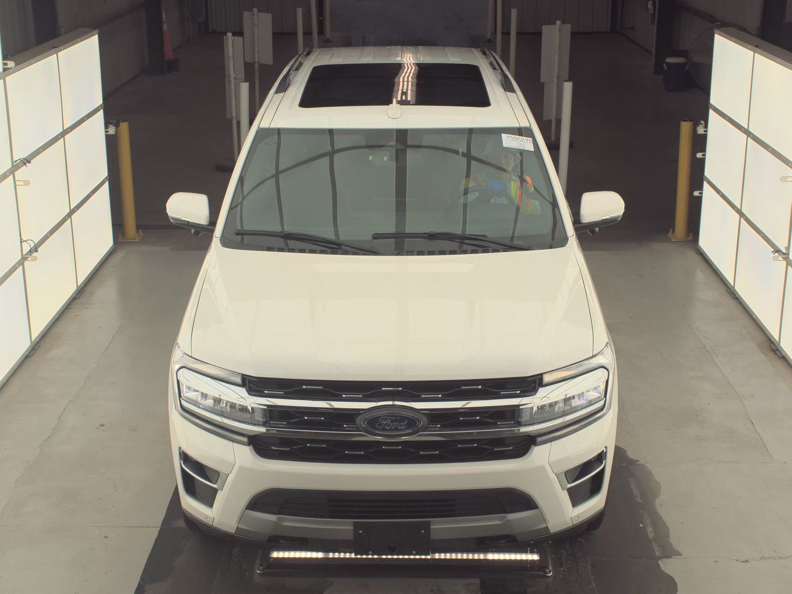FORD EXPEDITION - 3