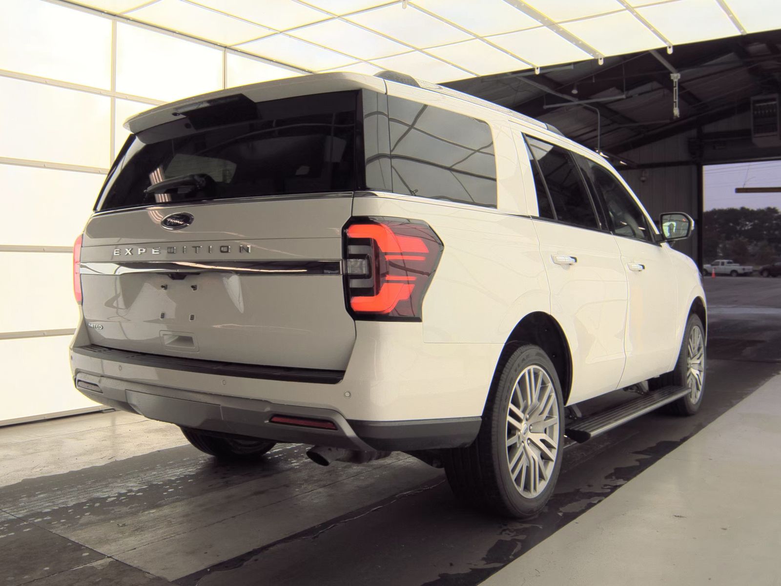 FORD EXPEDITION - 6