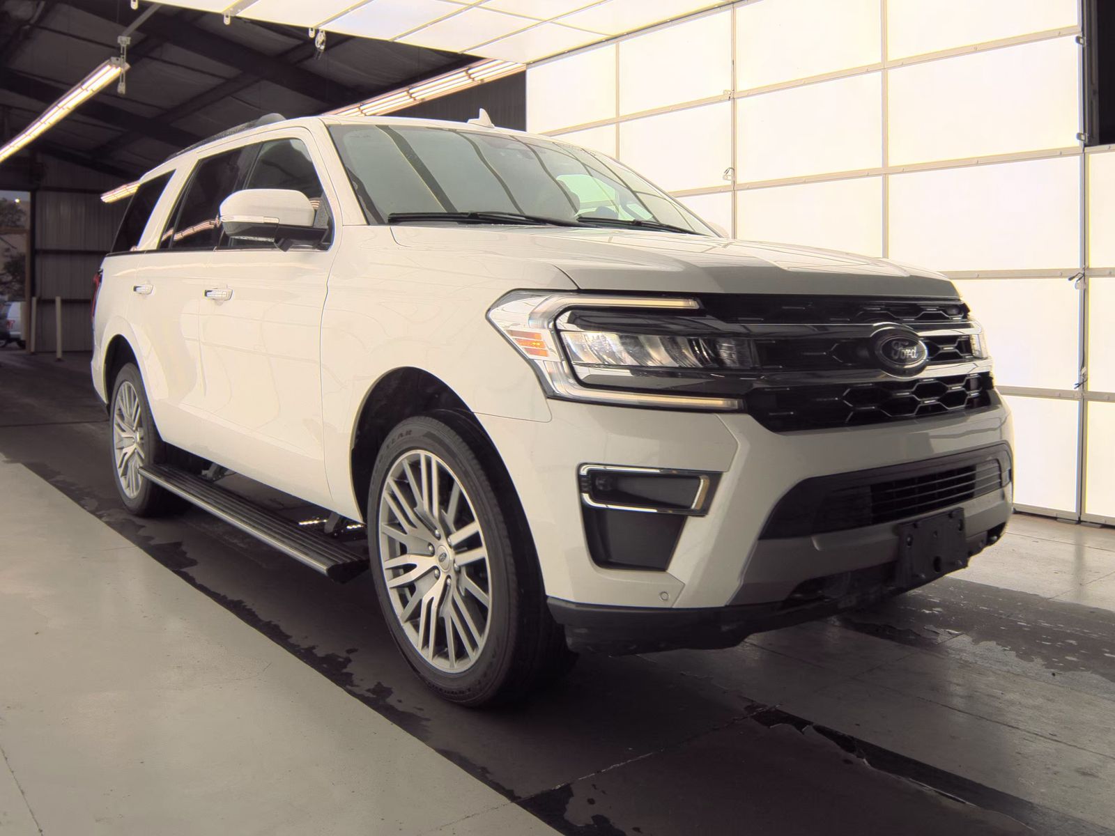 FORD EXPEDITION - 5