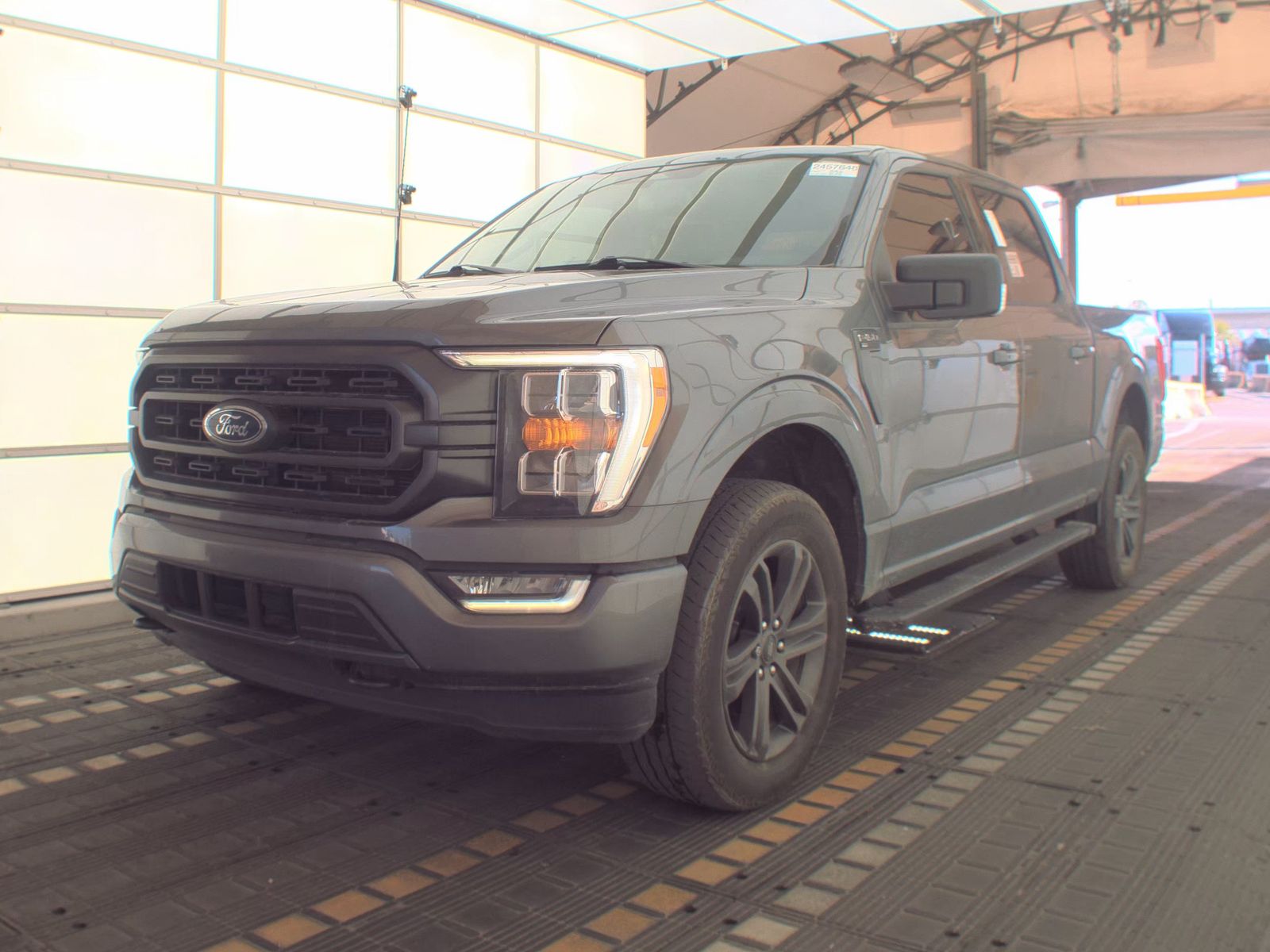 FORD F-150 - 1