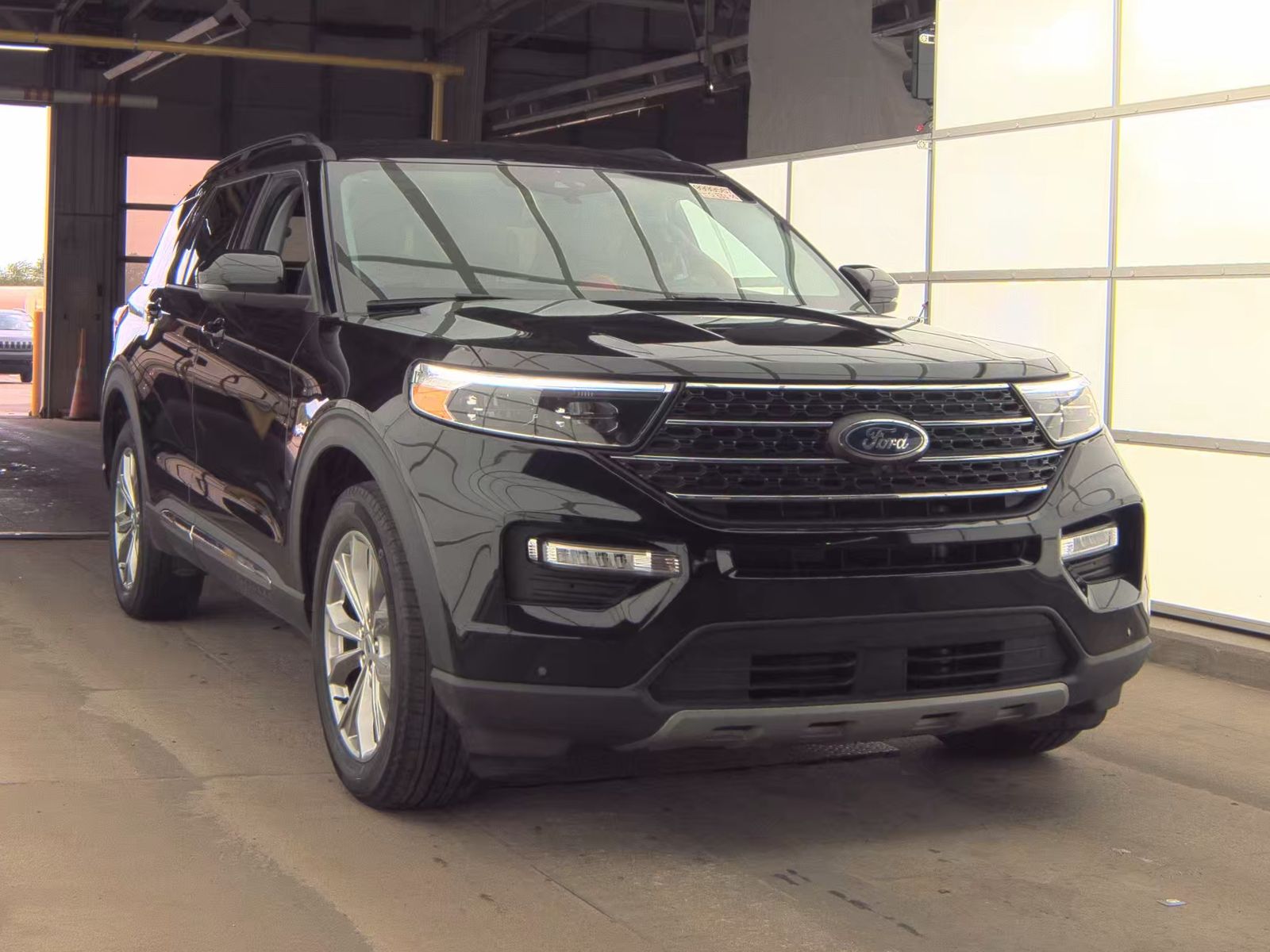 FORD EXPLORER - 5