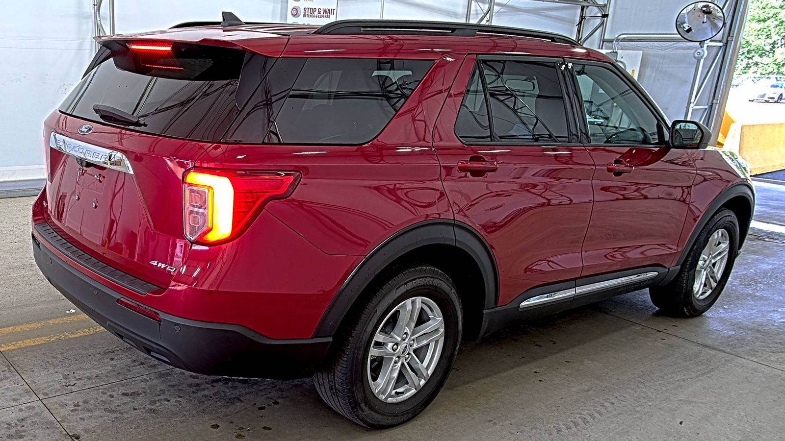 FORD EXPLORER - 5