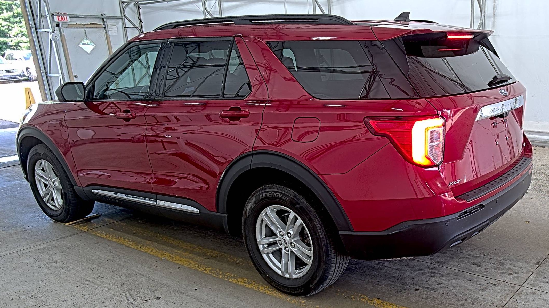 FORD EXPLORER - 7