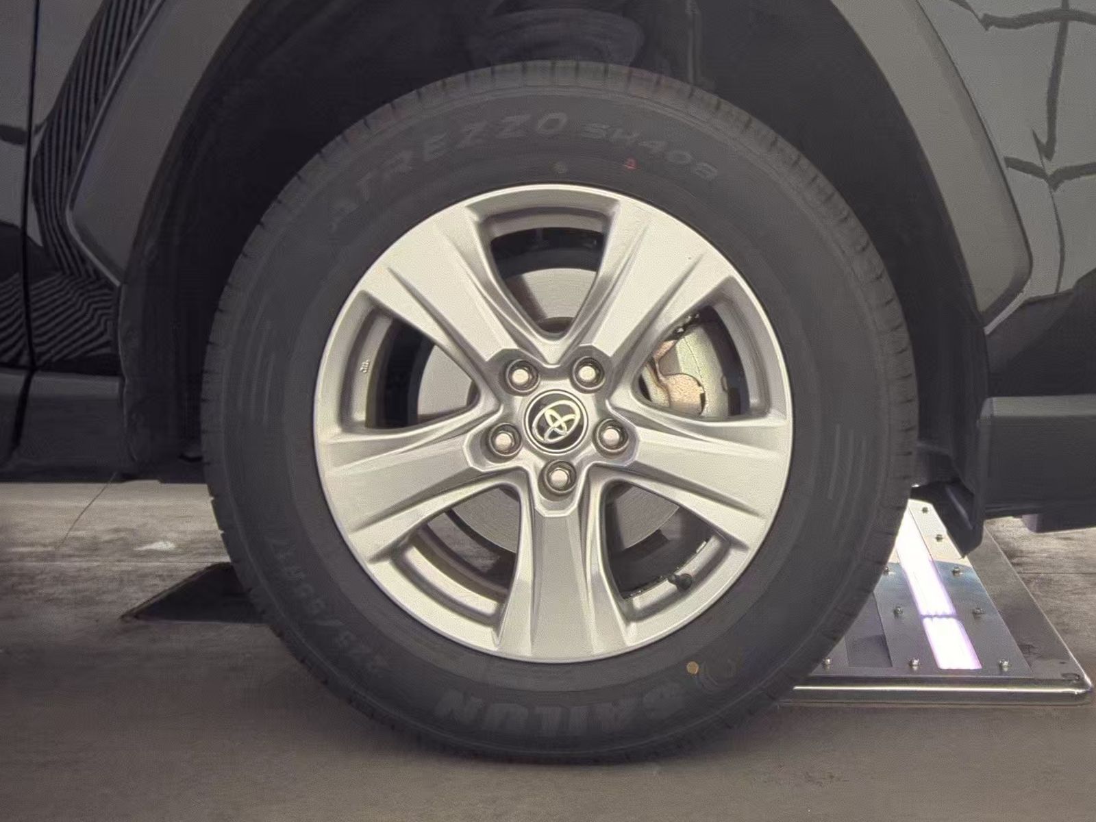 2024 Toyota RAV4 XLE AWD