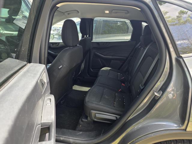 FORD ESCAPE - 8