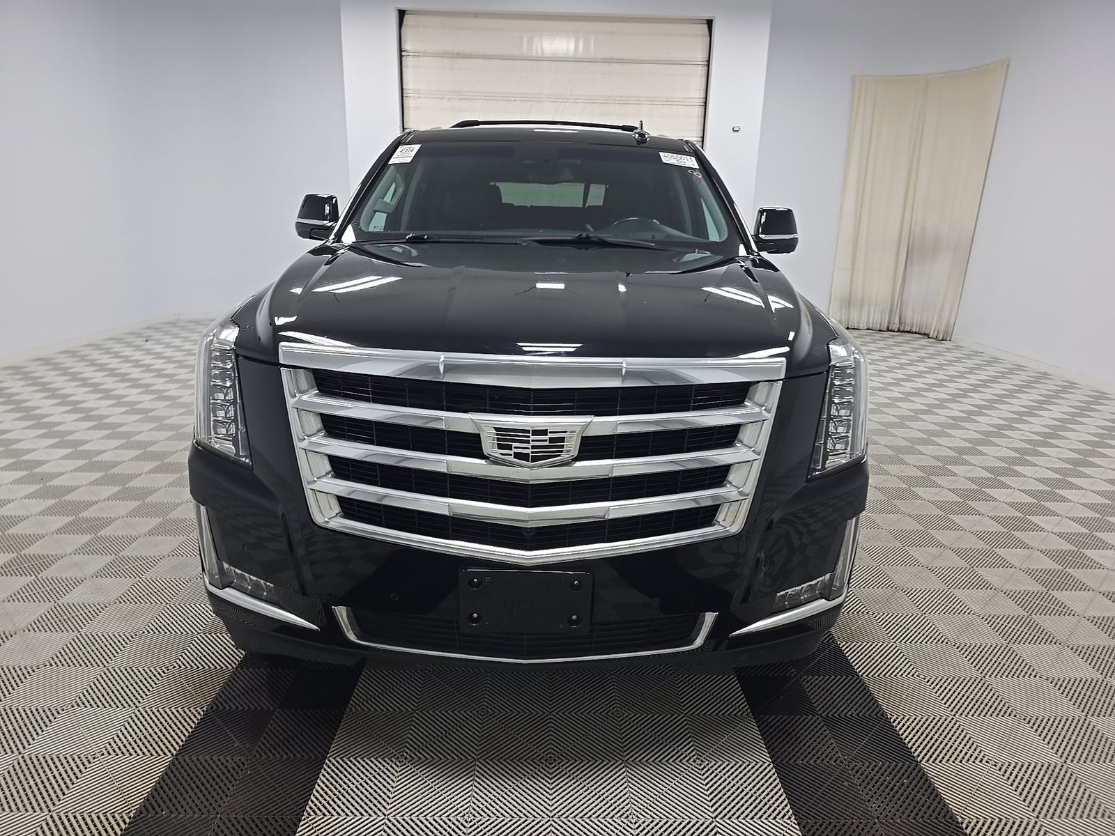 2019 Cadillac Escalade Luxury AWD