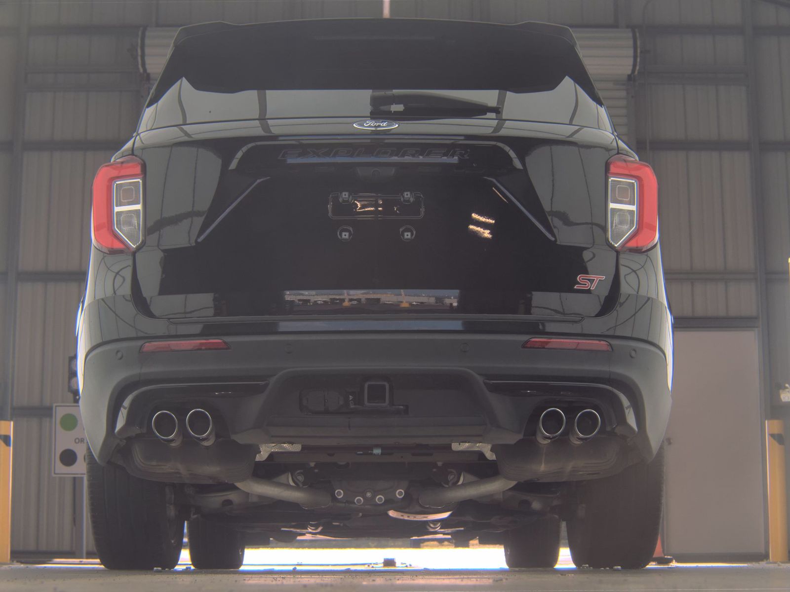FORD EXPLORER - 8
