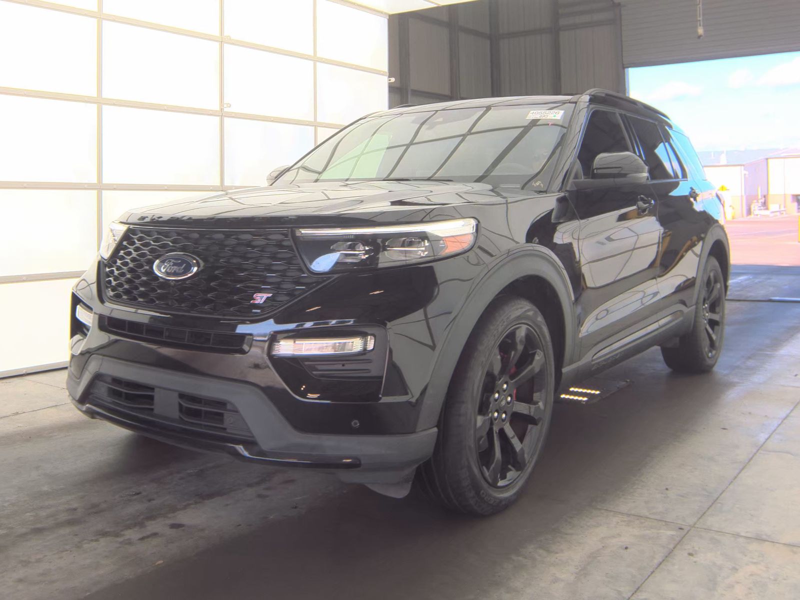 FORD EXPLORER - 1