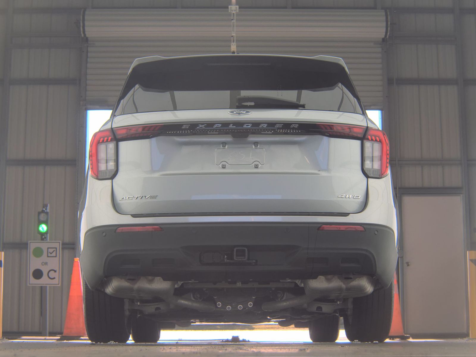 2025 Ford Explorer Active AWD