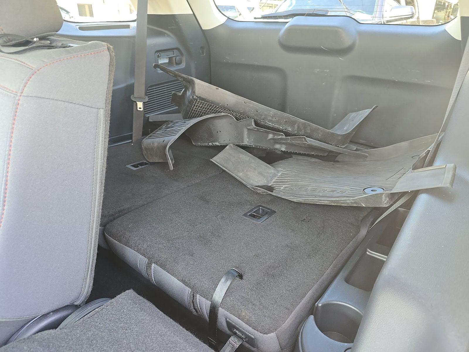 2025 Ford Explorer Active AWD