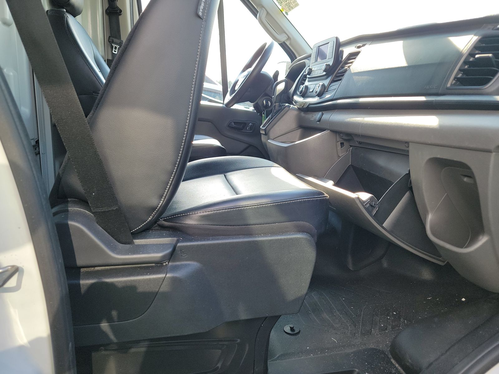 FORD TRANSIT 250 - 3