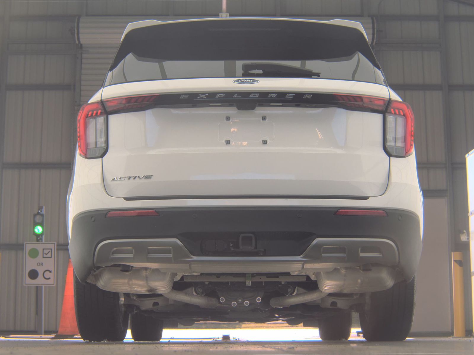 FORD EXPLORER - 8