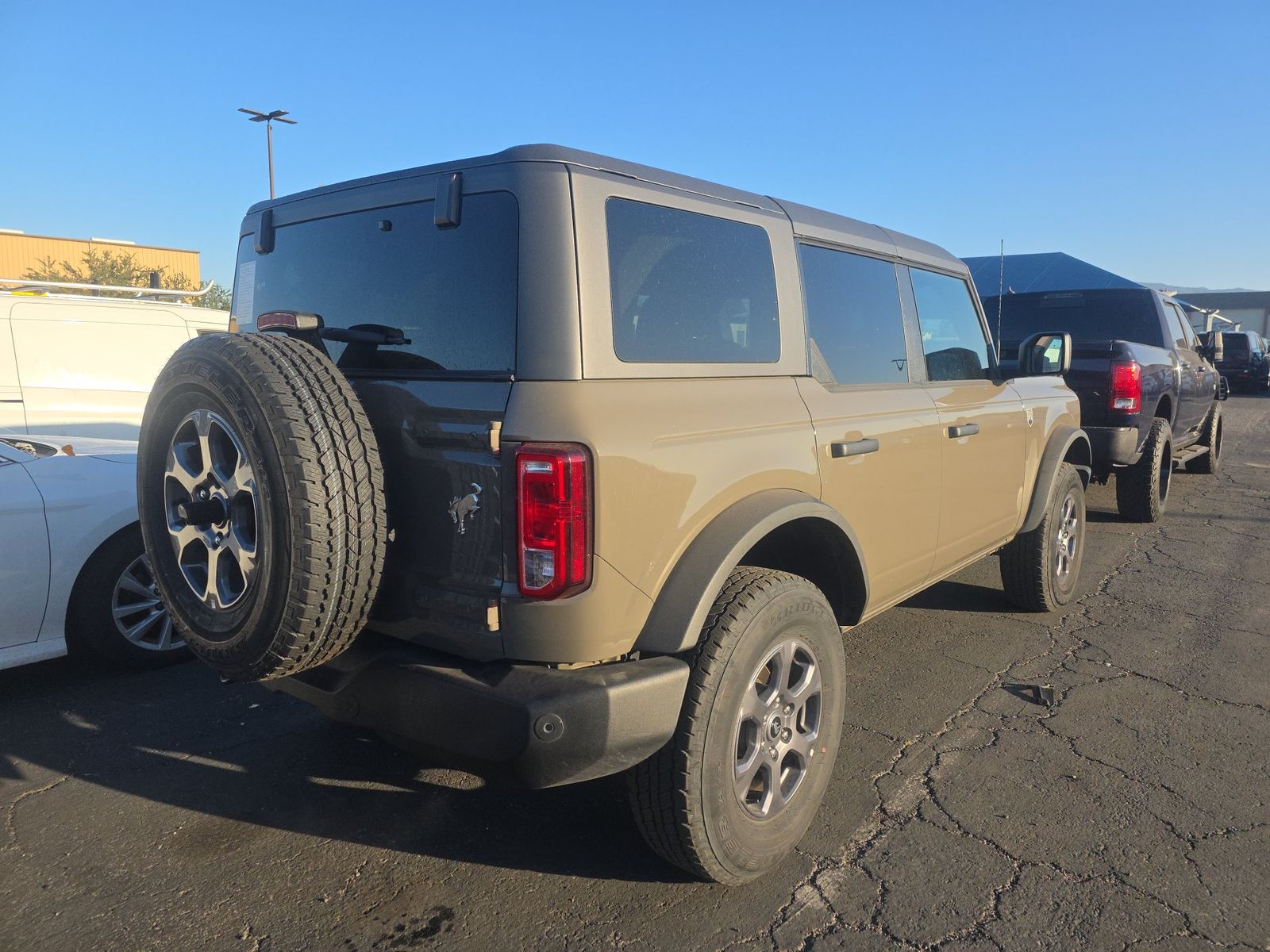 FORD BRONCO - 5