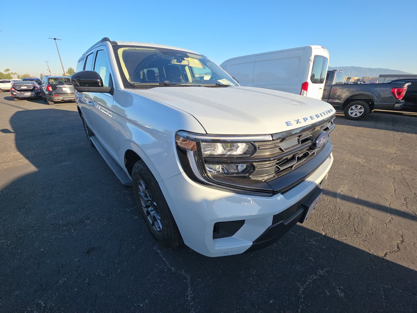 FORD EXPEDITION MAX - 4