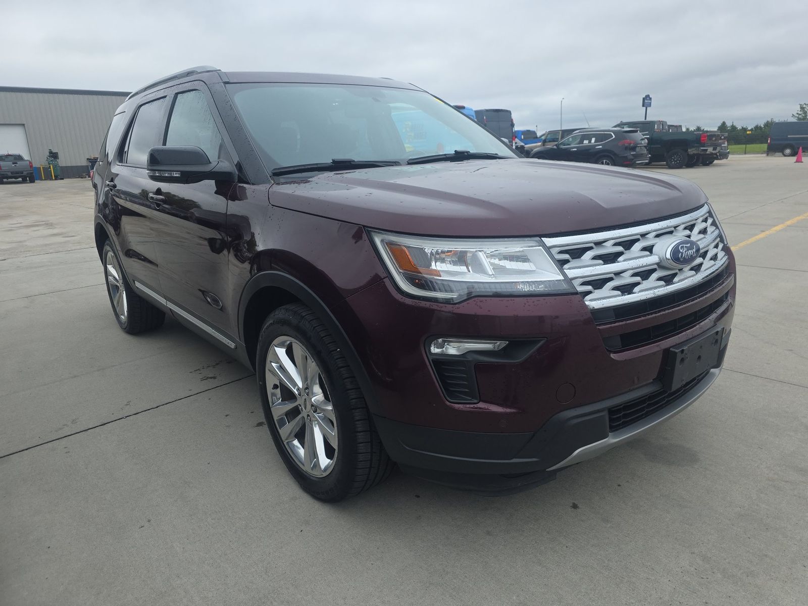 FORD EXPLORER - 4