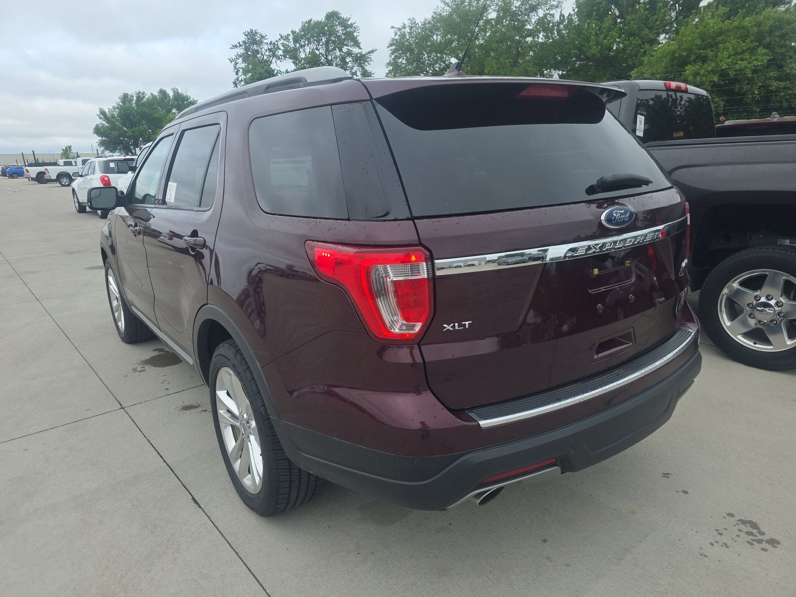 FORD EXPLORER - 7