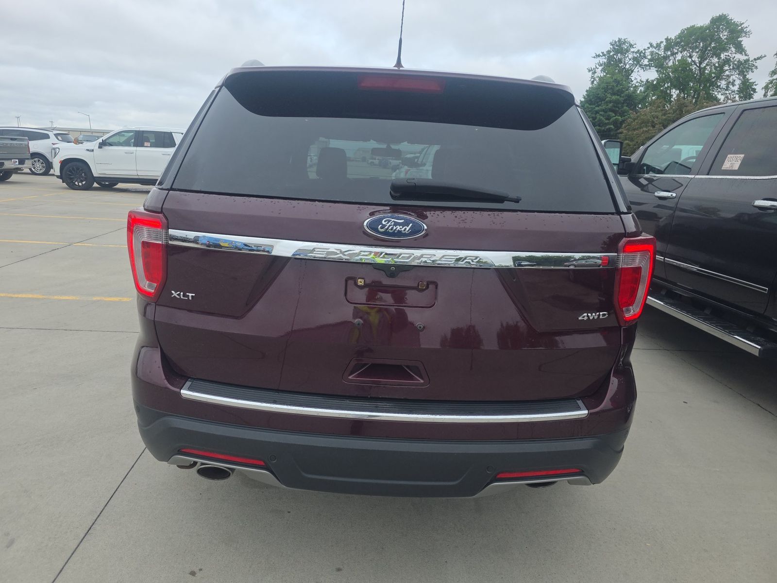 FORD EXPLORER - 6