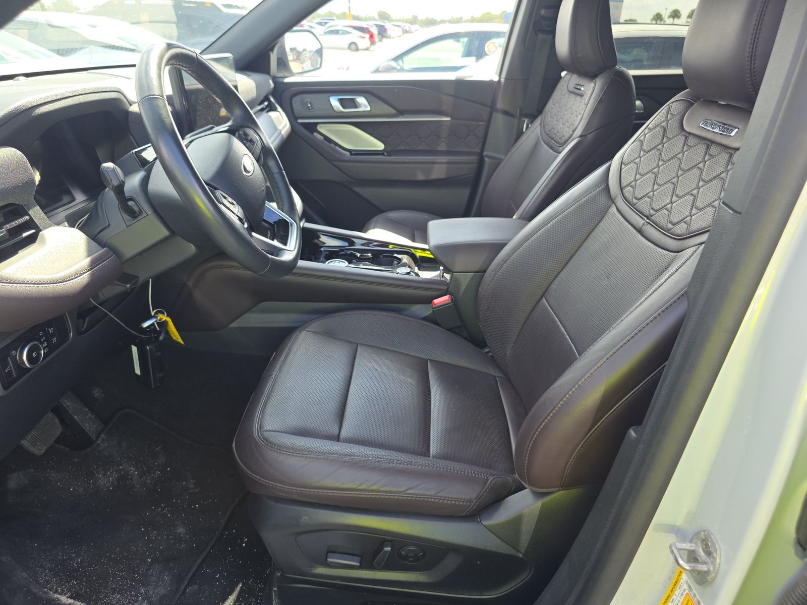 2025 Ford Explorer Platinum AWD