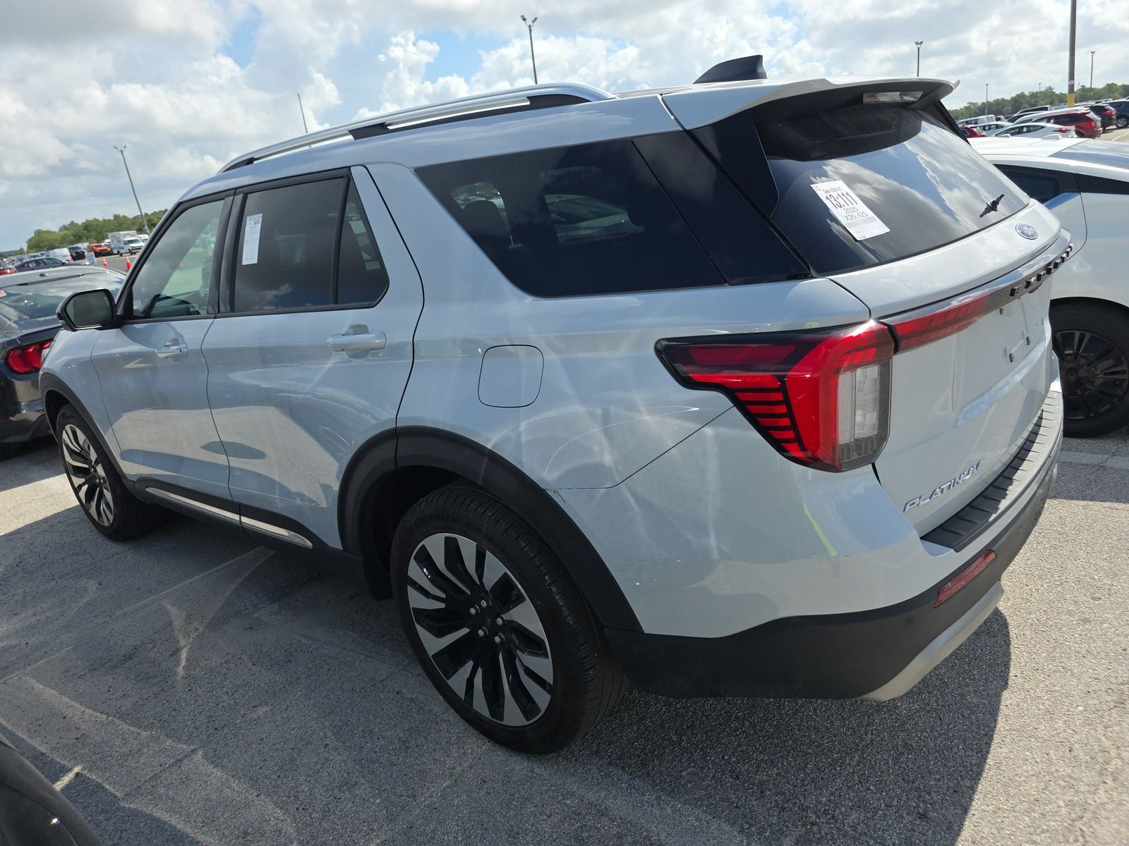 2025 Ford Explorer Platinum AWD