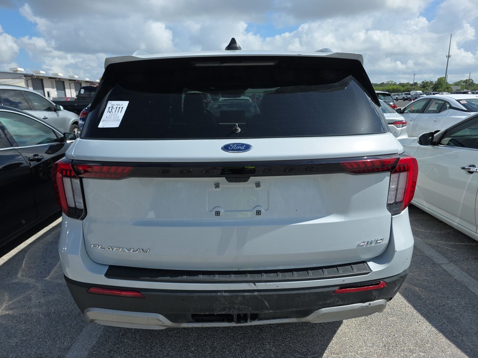 2025 Ford Explorer Platinum AWD