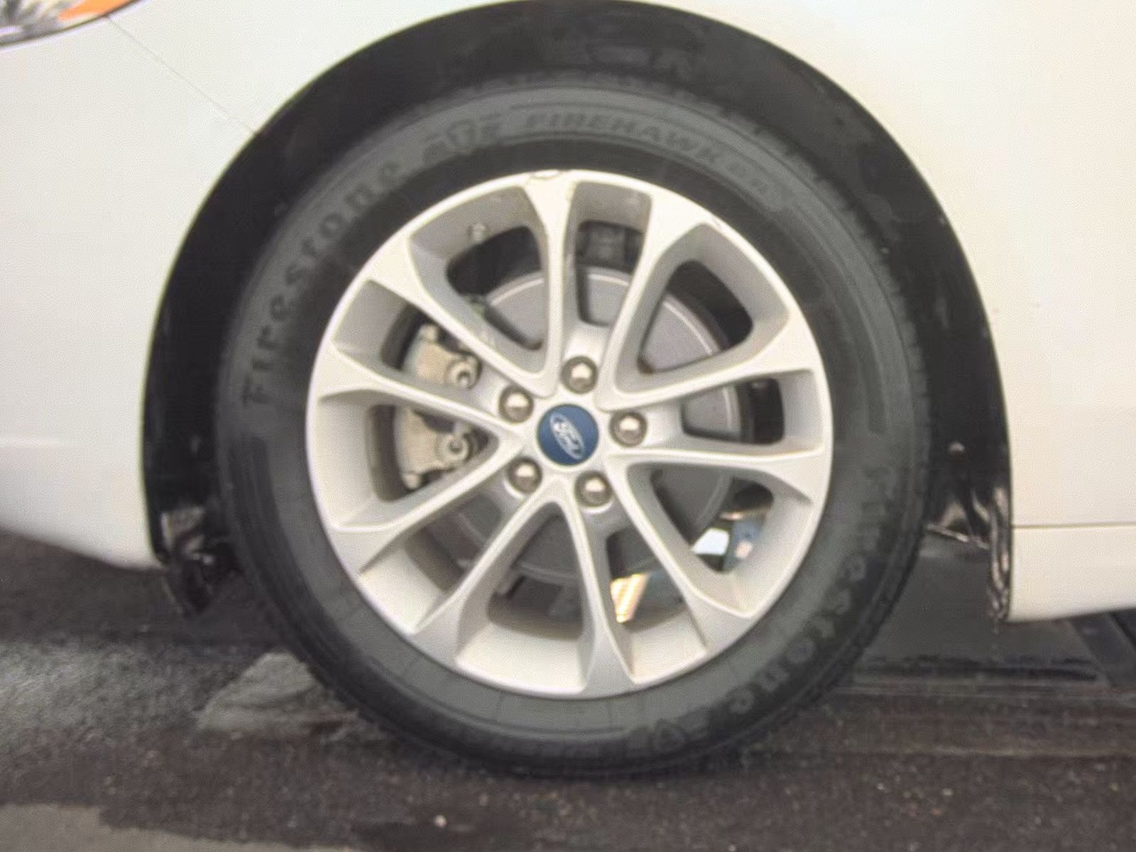FORD FUSION - 10