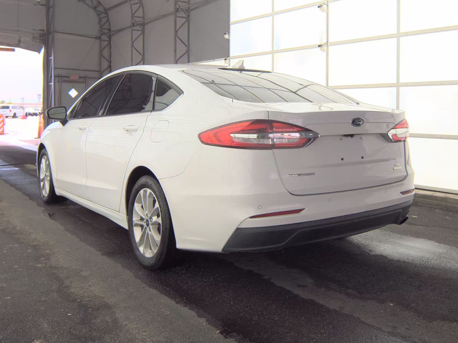 FORD FUSION - 9