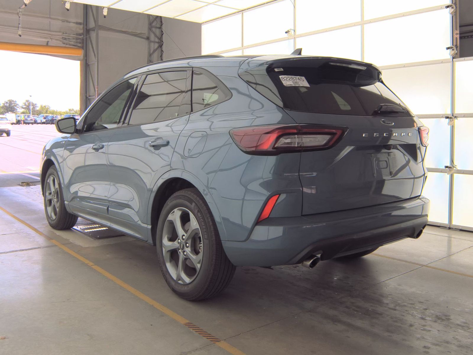 FORD ESCAPE - 9